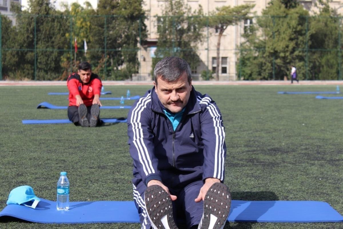 Gazi &Uuml;niversitesi&rsquo;nde Rekt&ouml;r Yıldız eşliğinde Fiziksel Aktivite Programı