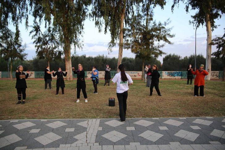 Büyükşehirden vatandaşa uzmanlar eşliğinde spor imkanı G4