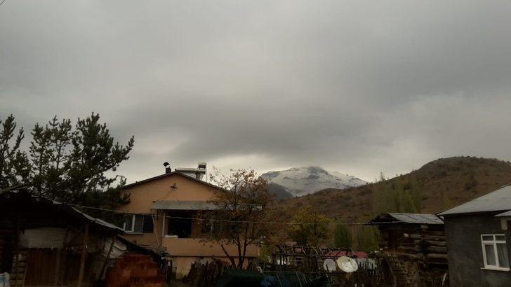 Sivas’a mevsimin ilk karı yağdı G4