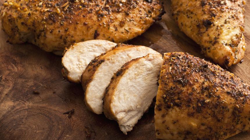 Tavuk göğsünü lokum gibi yumuşacık yapıyor! Soda, zeytinyağı...