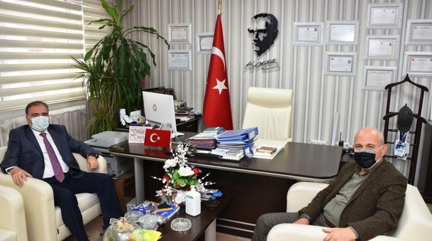 Kaymakam T&uuml;rk&ouml;z&rsquo;den Uzun&rsquo;a ziyaret