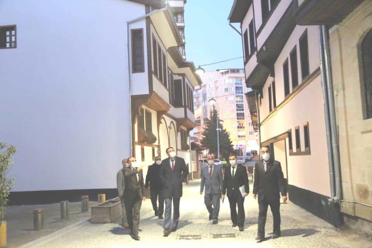 Vali &Ccedil;elik: &ldquo;Germiyan Sokağı, şehrin hizmetine sunulmalı"