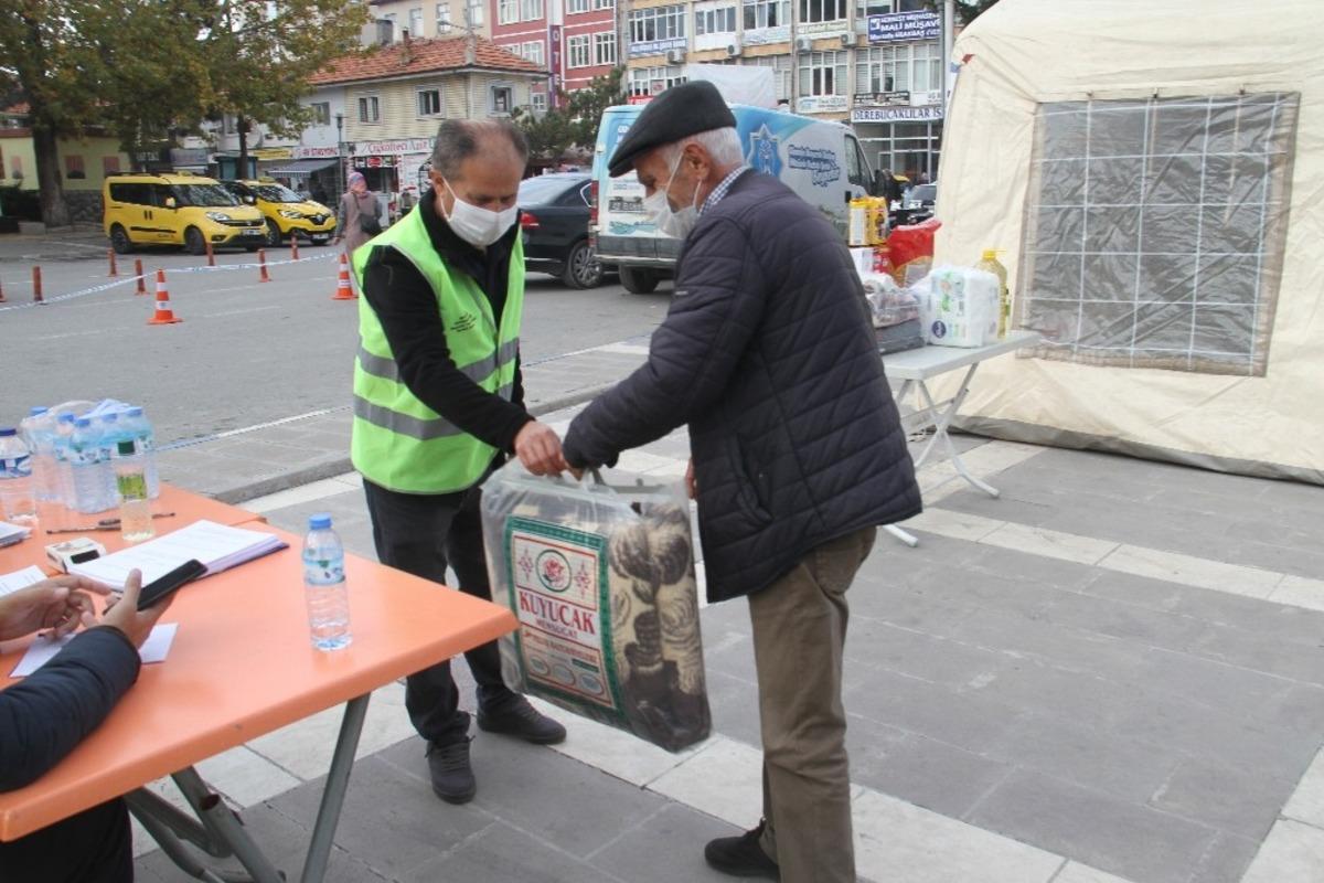 Beyşehir, İzmir&rsquo;deki depremzedeler i&ccedil;in tek y&uuml;rek