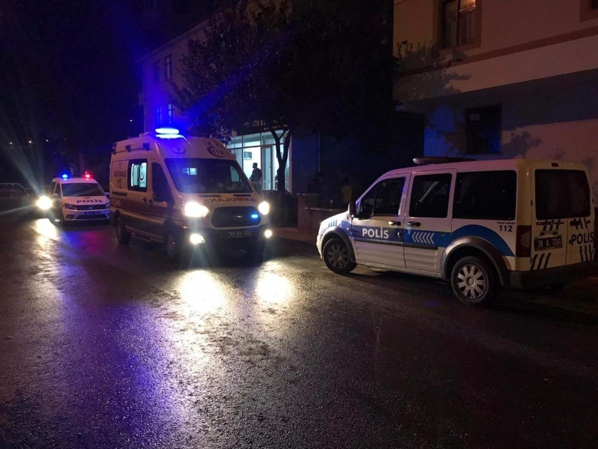 5 yaşındaki engelli &ccedil;ocuk odasında &ouml;l&uuml; bulundu