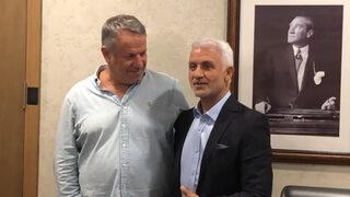 Yasak Elma'nın Halit'i Talat Bulut diziye böyle veda etti! Talat Bulut Yasak Elma'dan ne zaman ayrıldı? 