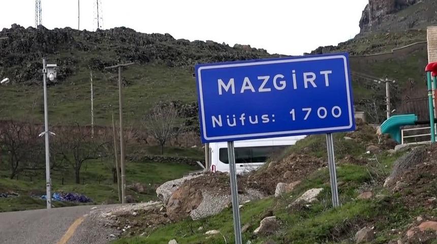 Tunceli’nin bir ilçesi, Covid-19 önlemleri kapsamında ikameti olmayanlara kapatıldı