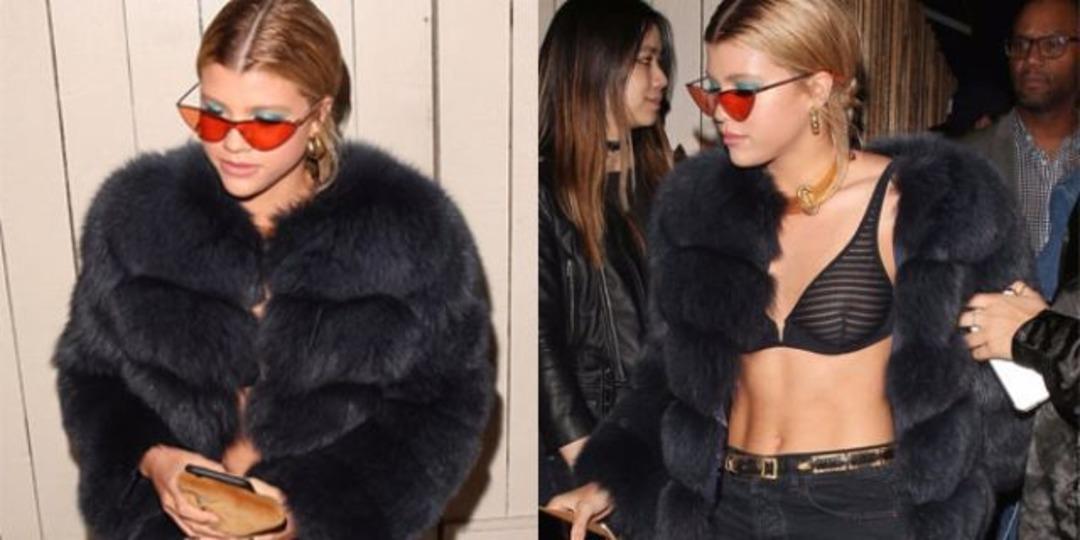 Sofia Richie t&uuml;m g&ouml;zleri &uuml;st&uuml;ne topladı