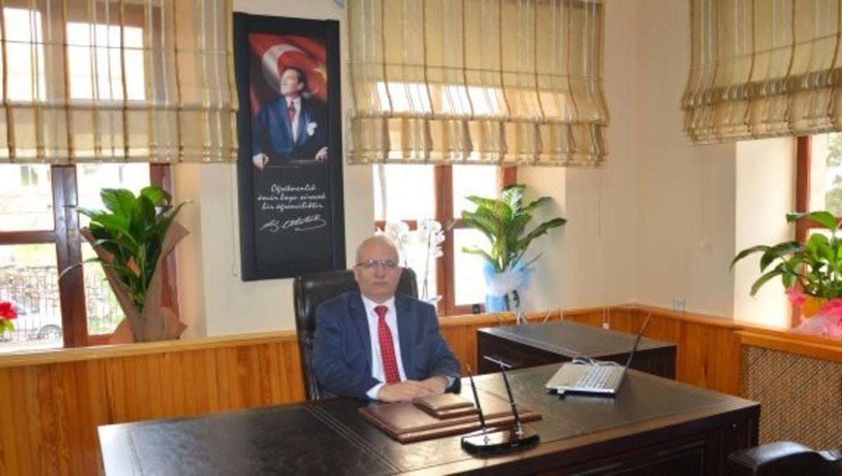 Karesi&rsquo;deki okullara &ldquo;kalite &ouml;d&uuml;l&uuml;&rdquo; yağdı