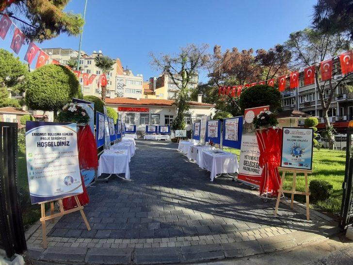 Karesi’deki okullara “kalite ödülü” yağdı G2