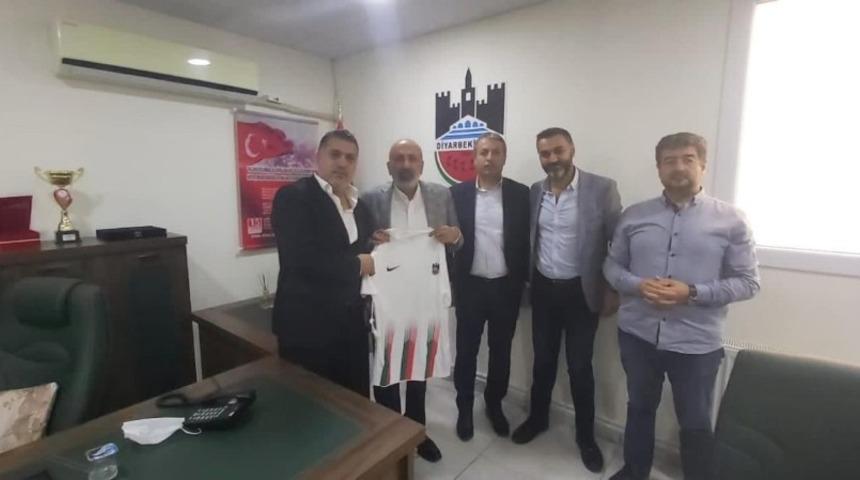 DTSO Başkanı Kaya Diyarbekirspor y&ouml;netimi ile buluştu