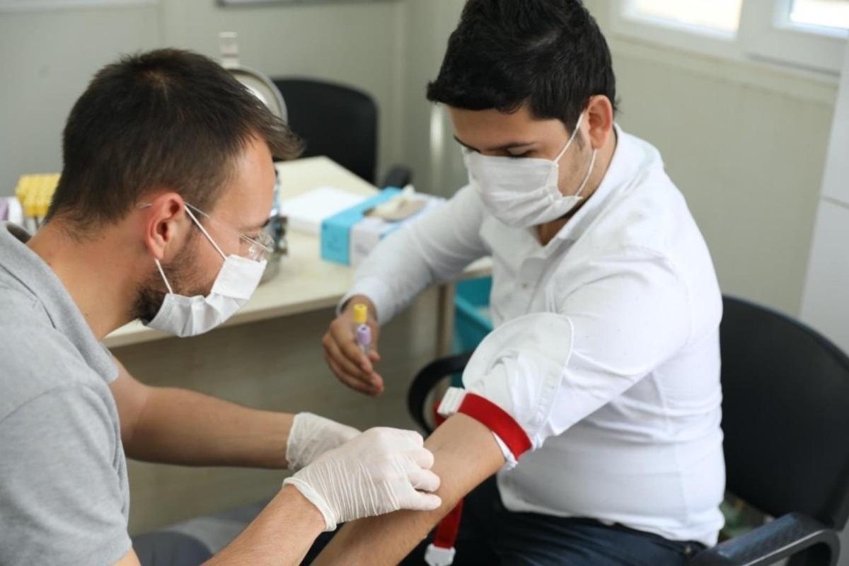 Didim Belediyesi personeli sağlık kontrol&uuml;nden ge&ccedil;ti