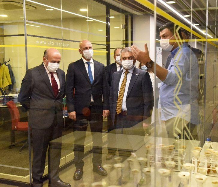 Vali Ersin Yazıcı, OSB firmalarının faaliyetleri hakkında bilgi aldı G4