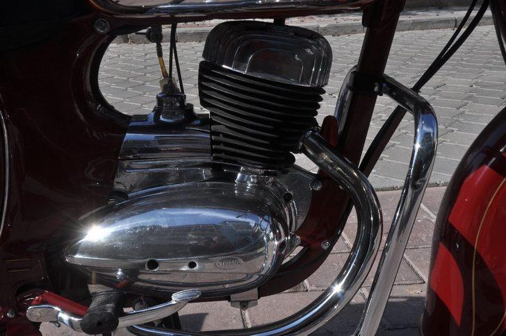 51 yaşındaki efsaneyi hayata döndürdü G3