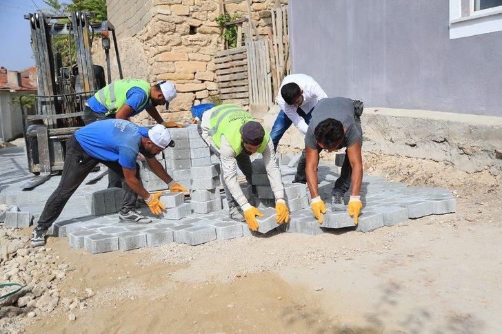 Pamukkale ilçesinde cadde ve sokaklarda güzelleştirme çalışmaları devam ediyor G5