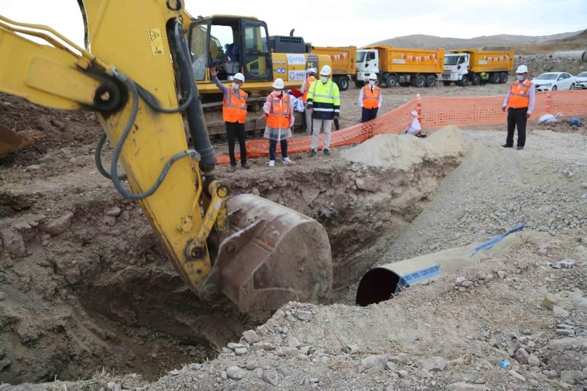 Polatlı suyu i&ccedil;in ilk kazma vuruldu