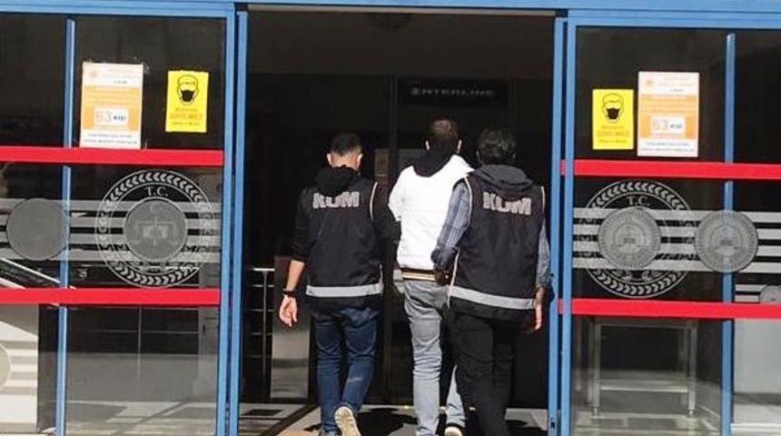 Marmaris&rsquo;te dolandırdı, Bursa&rsquo;da yakalandı