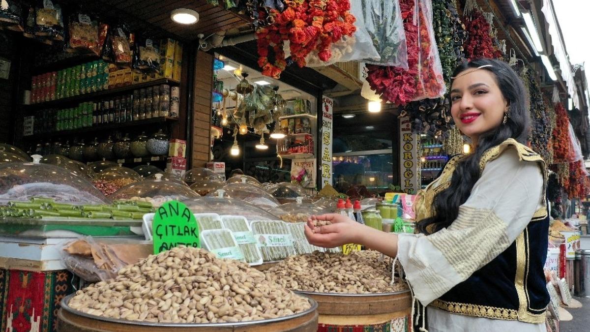 13&rsquo;&uuml;nc&uuml; uluslararası &ouml;ğrenci buluşmaları Gaziantep&rsquo;te