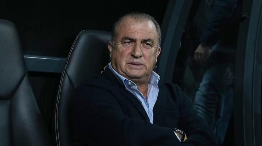 Galatasaray teknik direktörü Fatih Terim'e hakarete para cezası