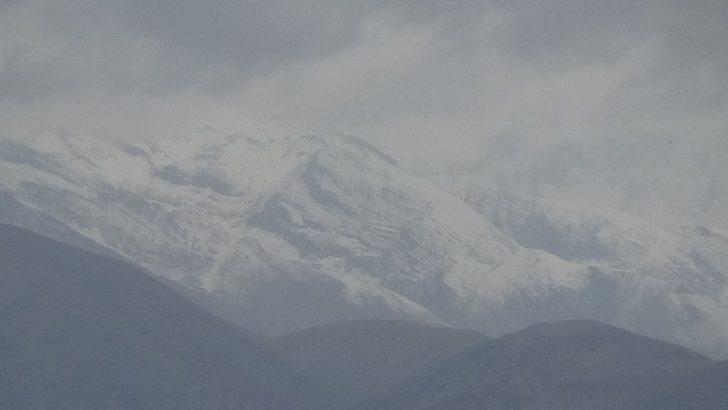 Yüksekova’nın dağları beyaz gelinliğini giydi G4