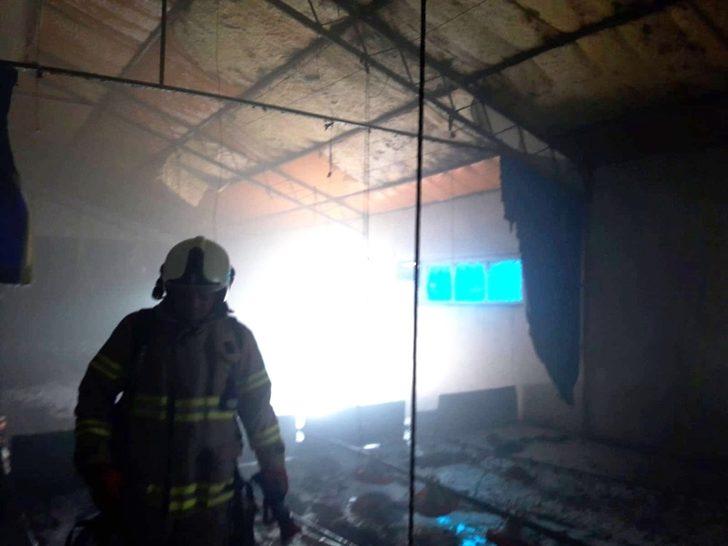 Burhaniye’de kümes yangını G2