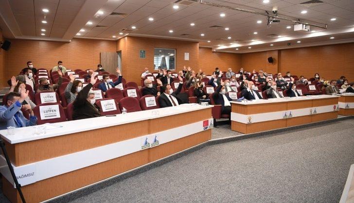 Kartepe Belediye meclis üyelerine Eşme ayvası G3