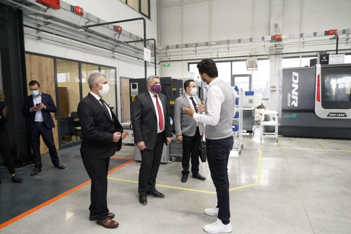 Fabrika gibi eğitim merkezi