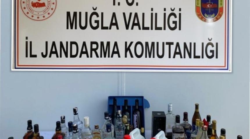Jandarma&rsquo;dan sahte i&ccedil;ki operasyonu