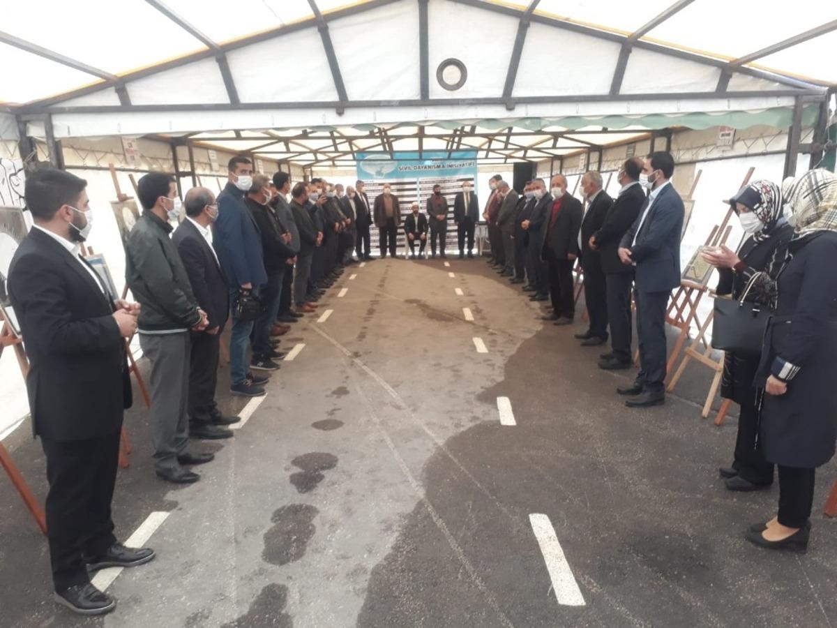 Van SDİ&rsquo;den &rsquo;40 &Ccedil;izgi 40 Hadis&rsquo; sergisi