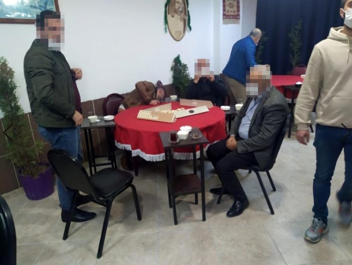 Covid-19 denetimlerinde kuralları hi&ccedil;e sayanlara ceza yağdı