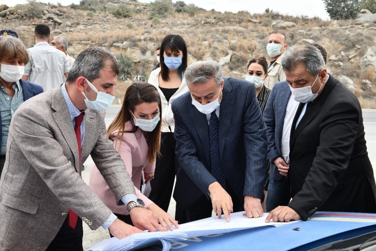 Vali Su, T&Uuml;İOSB projesi ve Tarsus OSB&rsquo;de incelemelerde bulundu