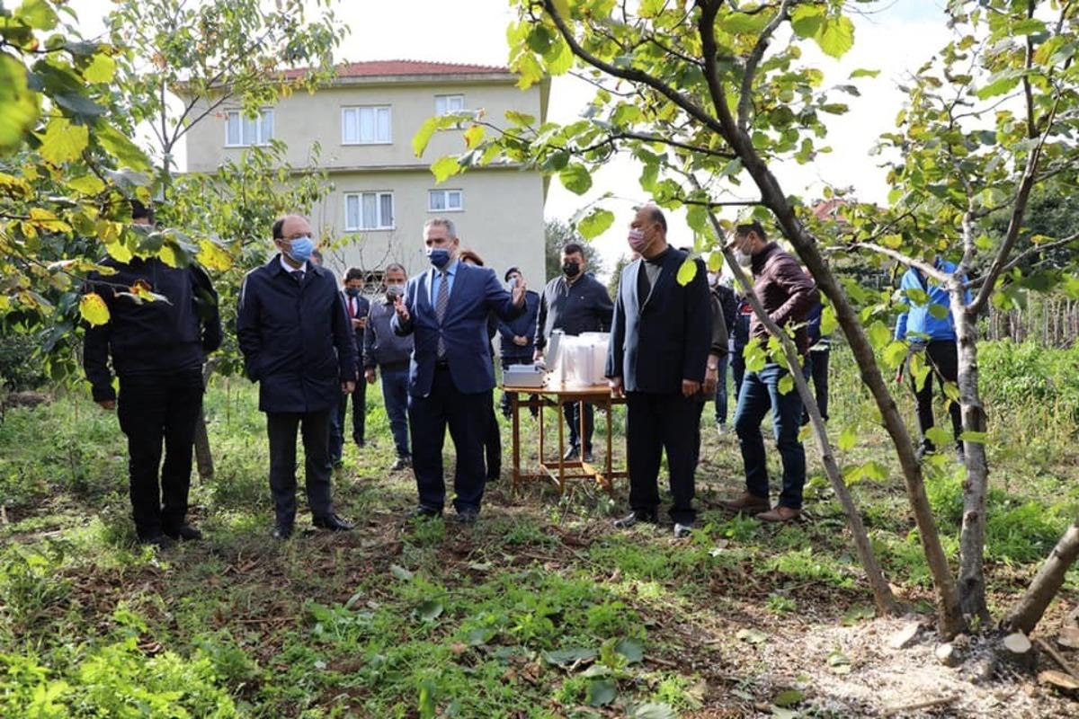 Fındık nem&ouml;l&ccedil;er cihazları muhtarlara teslim edildi