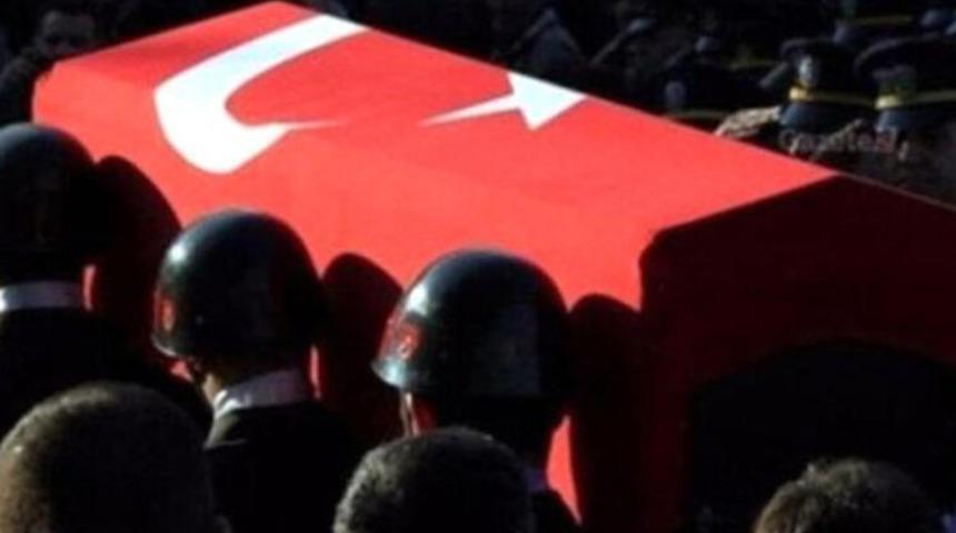 Son dakika: Hakkari'de ter&ouml;r saldırısı! 1 iş&ccedil;i şehit, 2 iş&ccedil;i ağır yaralı