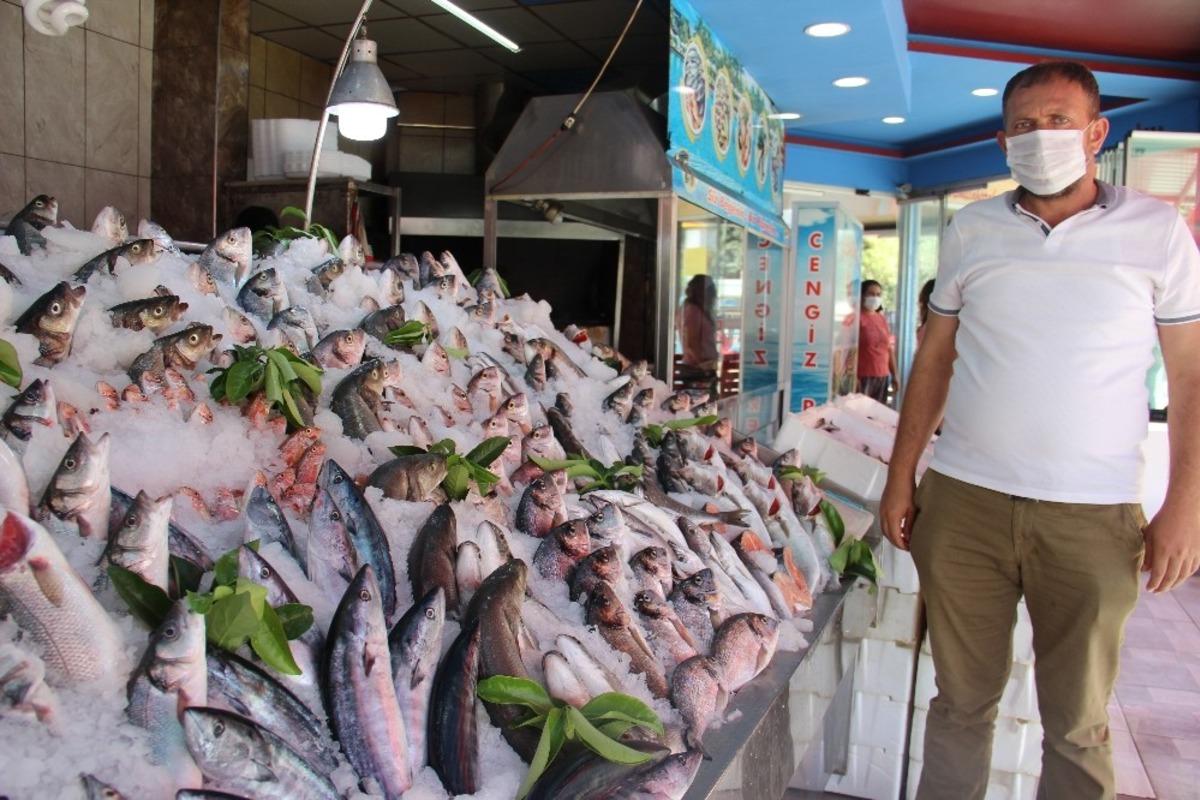 Mevsim değişiklikleri balıkları da olumsuz etkiledi