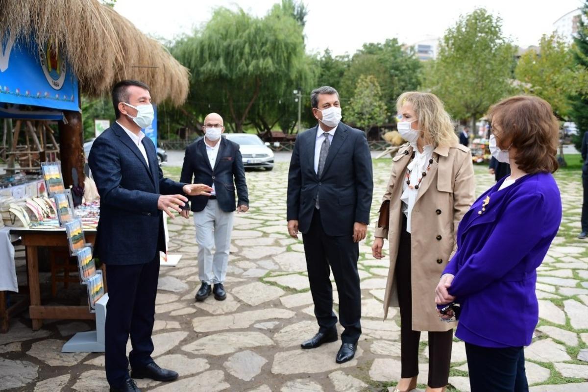 Ankara&rsquo;nın il&ccedil;eleri Altınk&ouml;y&rsquo;de buluşuyor