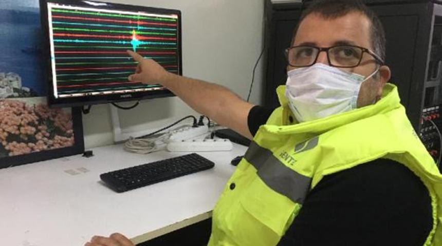 İzmir'e erken uyarı sistemi kuruluyor: Depremi 8-10 saniye önceden haber verecek