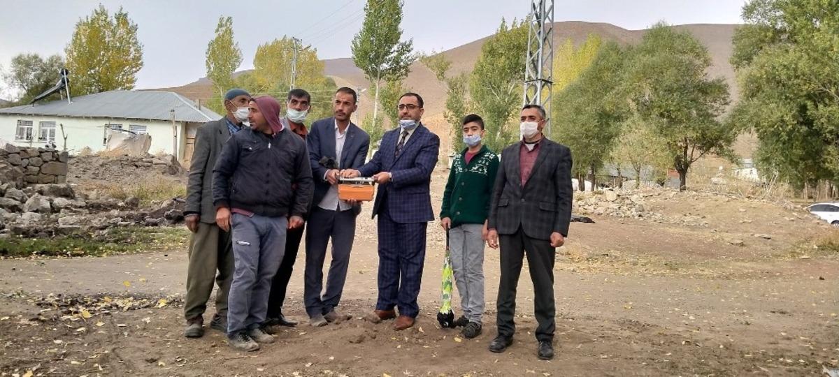 Karlıova depreminde hasar alıp yıkılan caminin temeli atıldı