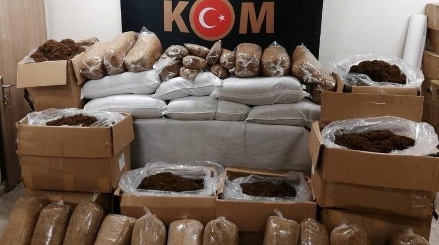 Ka&ccedil;ak t&uuml;t&uuml;n ve t&uuml;t&uuml;n &uuml;r&uuml;nleri operasyonları, 5 ş&uuml;pheli yakalandı