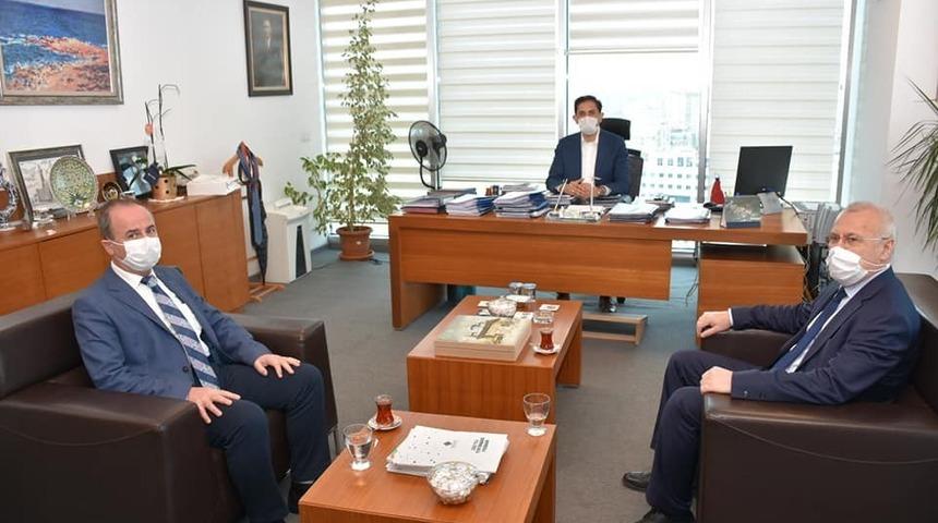 TESKİ M&uuml;d&uuml;r&uuml; İ&ccedil;&ouml;z, İller Bankası Genel M&uuml;d&uuml;rl&uuml;ğ&uuml; y&ouml;neticileri ile bir araya geldi