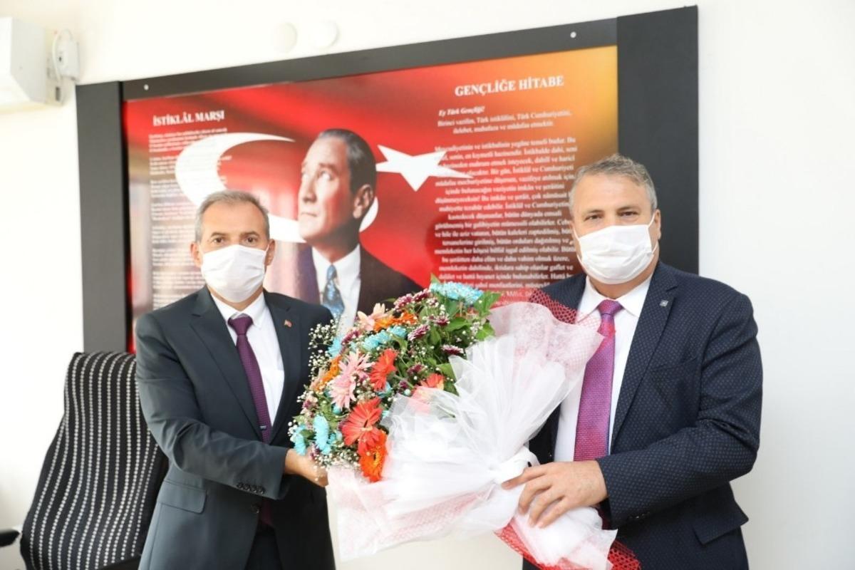 Başkan &Ccedil;er&ccedil;i&rsquo;den yeni kurum m&uuml;d&uuml;rlerine ziyaret