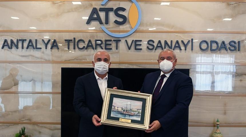 Başkan &Ccedil;etin&rsquo;den k&uuml;&ccedil;&uuml;k otellere renovasyon kredisi talebi