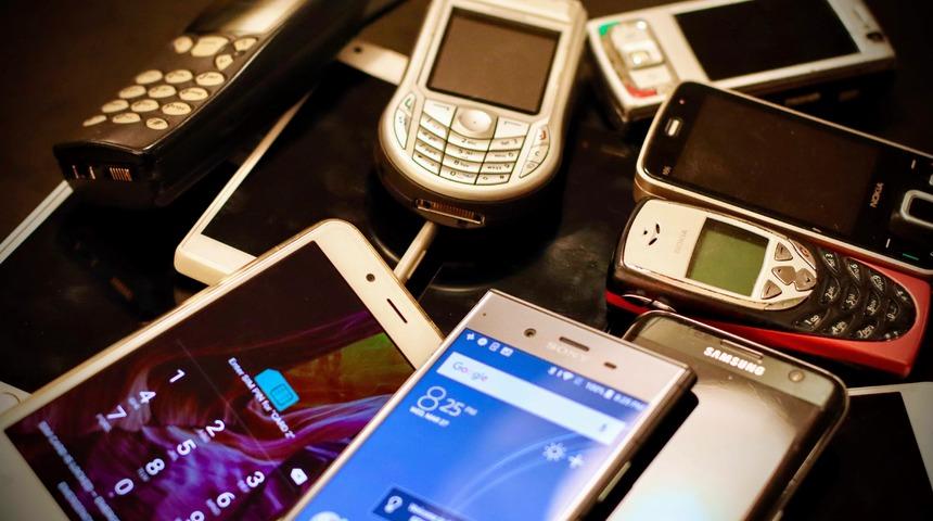 3310'a kardeş geliyor: Nokia 6300 ve Nokia 8000 yolda olabilir!