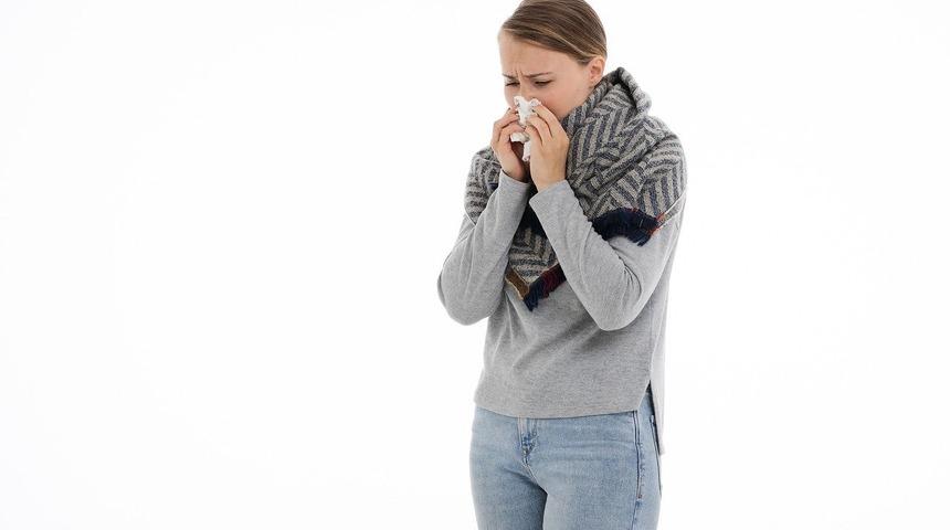 Geniz akıntısına ne iyi gelir? Geniz akıntısı evde doğal tedavi çözümleri ile nasıl geçer?