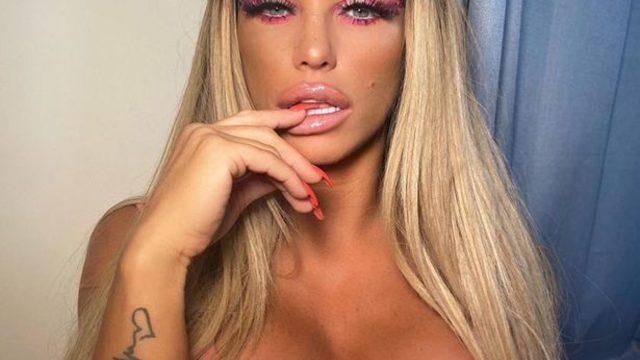 Katie Price 'bebek yapma' tatilinden paylaştı 