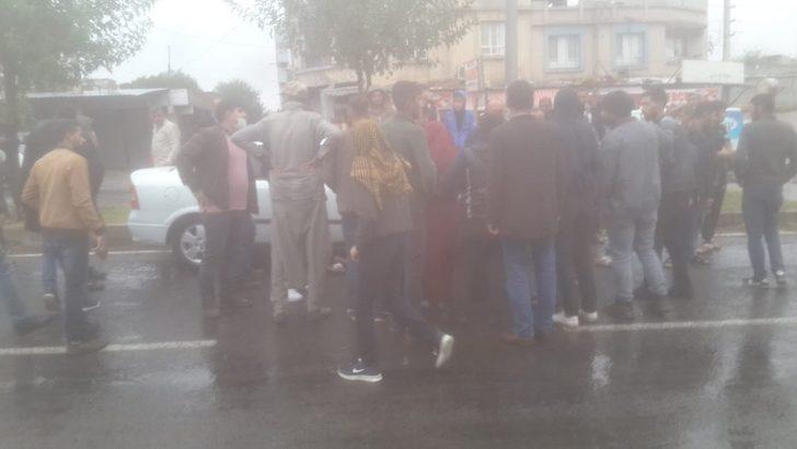 Yolun karşısına geçmeye çalışan kadına araba çarptı G2