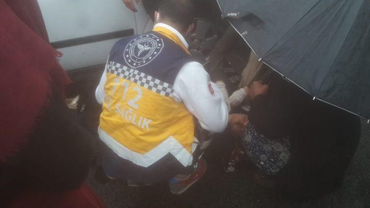 Yolun karşısına geçmeye çalışan kadına araba çarptı G4