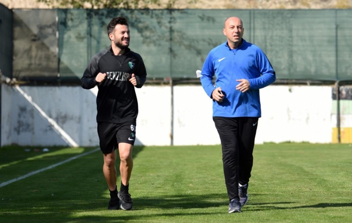 Denizlispor, Yeni Malatyaspor hazırlıklarını s&uuml;rd&uuml;r&uuml;yor