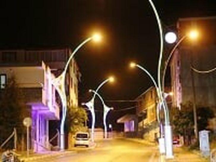 Dilovası’nda ışıklandırma çalışmaları devam ediyor G3