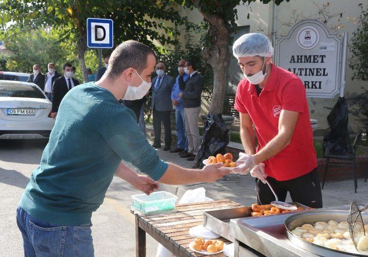 Başkan Atay lokma hayrına katıldı G2