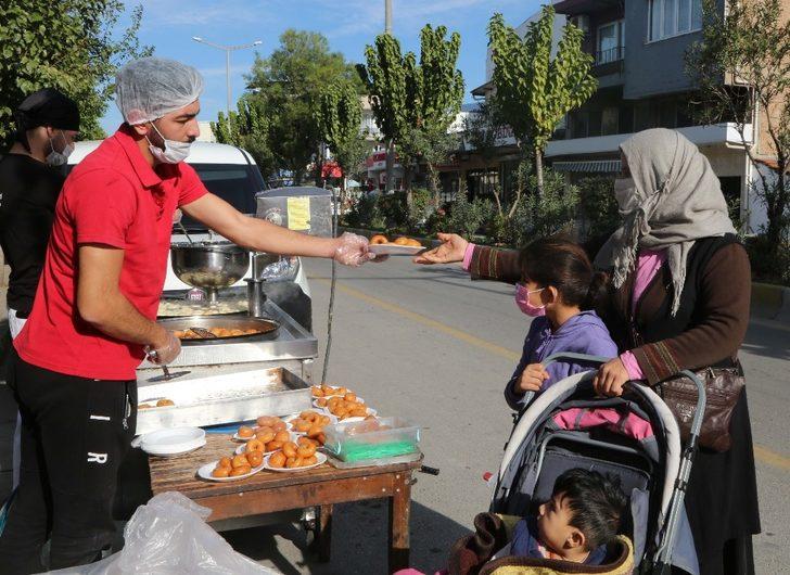 Başkan Atay lokma hayrına katıldı G3