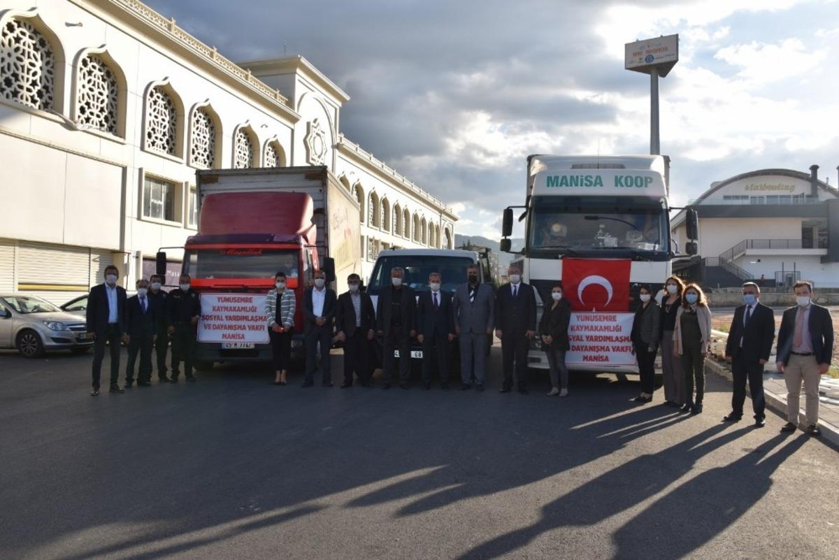 Yunusemre İzmirli depremzedelere yardımlarını s&uuml;rd&uuml;r&uuml;yor
